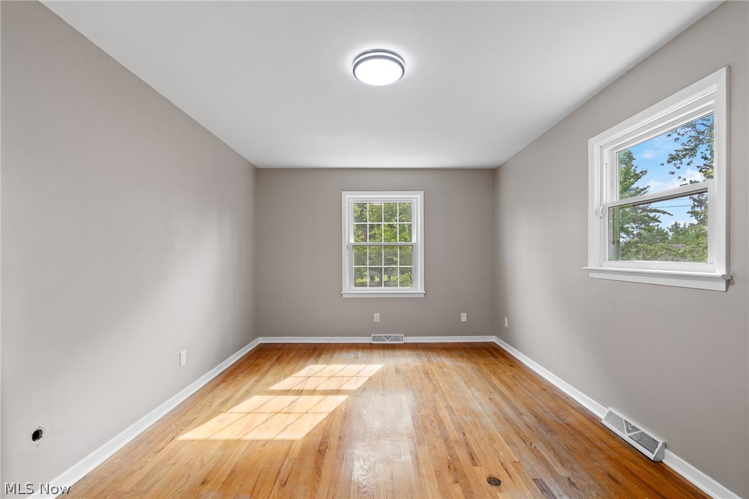 4618 S Arlington Road Green OH 44685