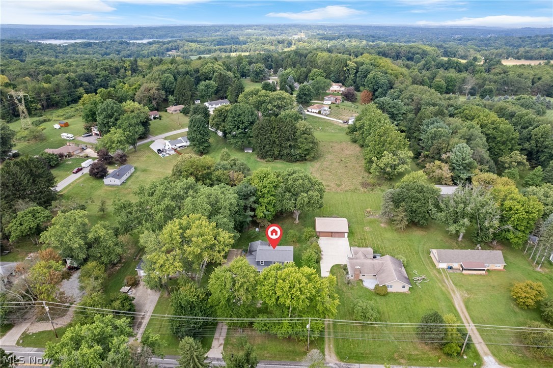 4618 S Arlington Road Green OH 44685