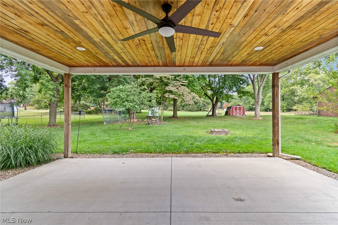 4618 S Arlington Road Green OH 44685