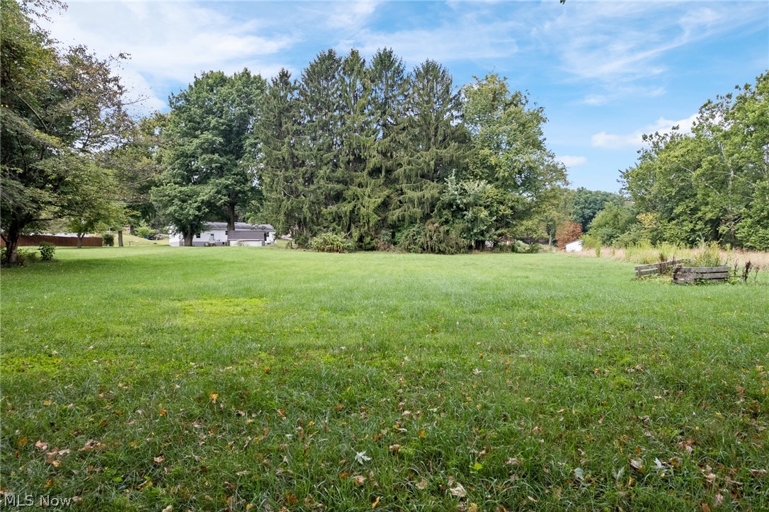 4618 S Arlington Road Green OH 44685
