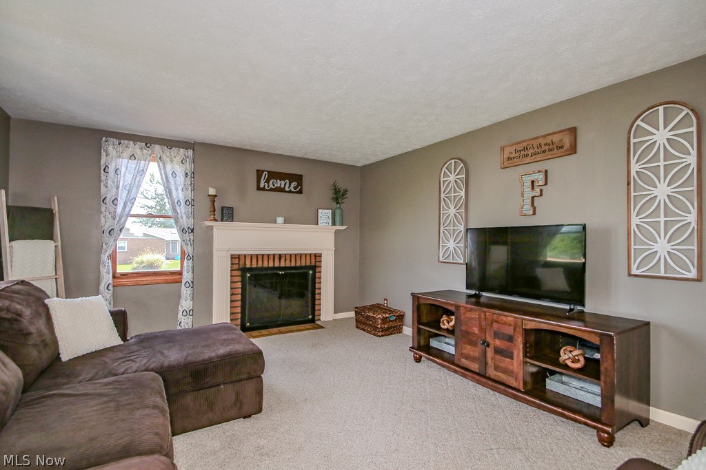 7600 Kniffen Road Leroy OH 44077