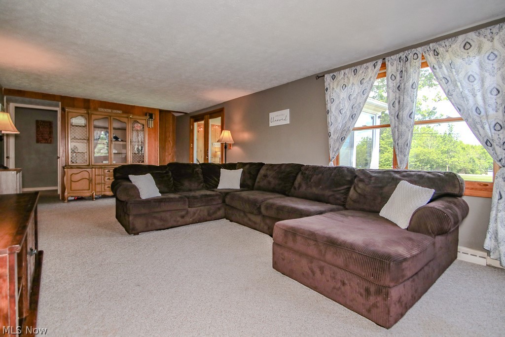 7600 Kniffen Road Leroy OH 44077