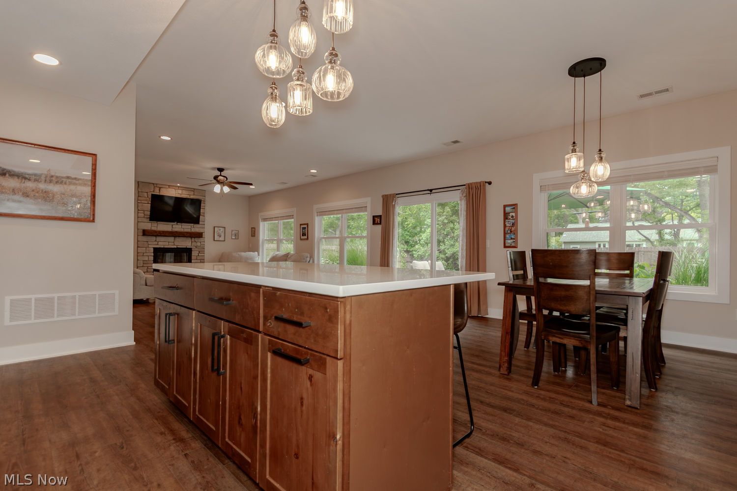 8225 Midland Road Mentor OH 44060