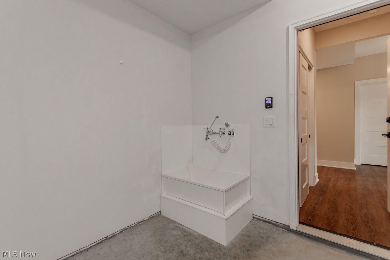 8225 Midland Road Mentor OH 44060