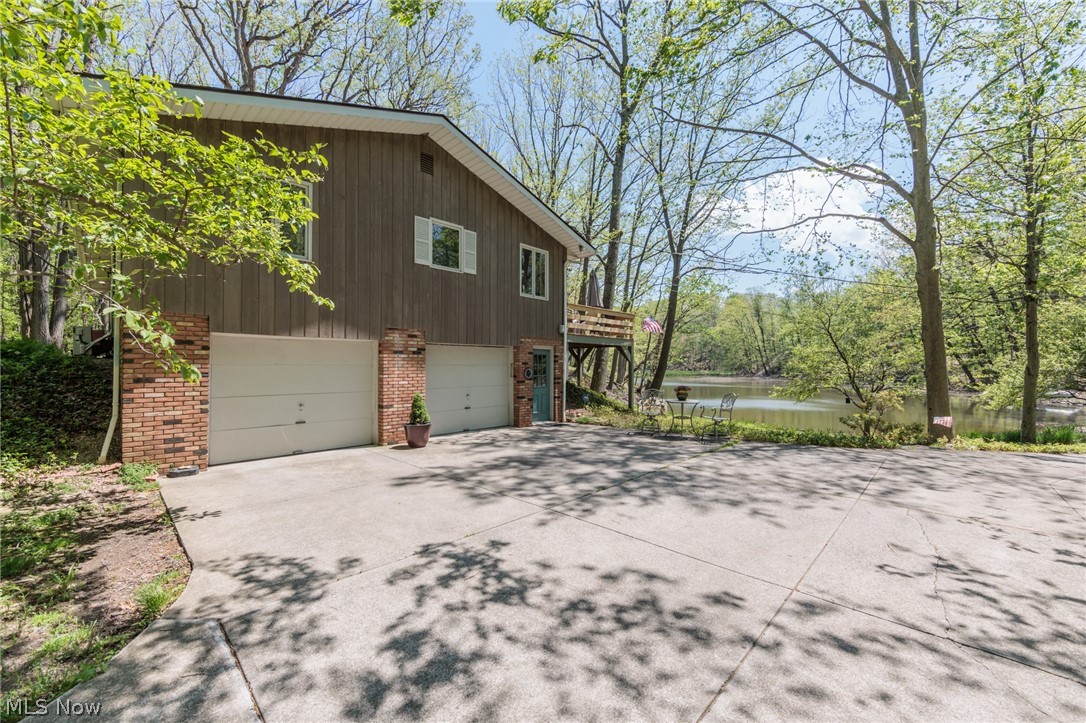 94 Pinecrest Drive Bedford OH 44146