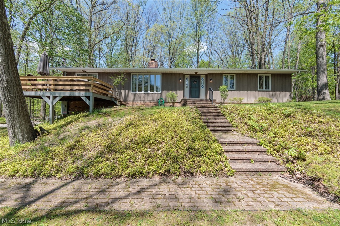 94 Pinecrest Drive Bedford OH 44146