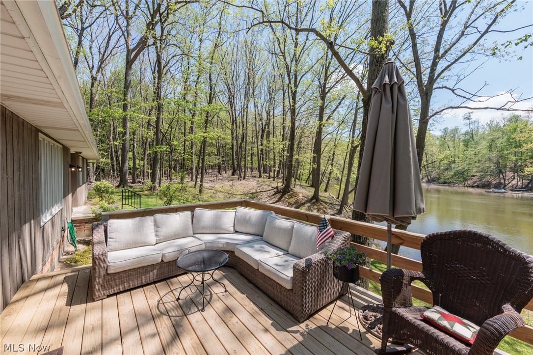 94 Pinecrest Drive Bedford OH 44146