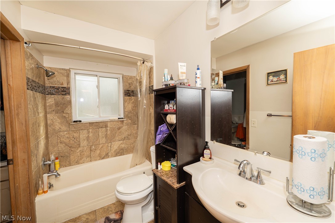 1775 Sherwood Boulevard Euclid OH 44117
