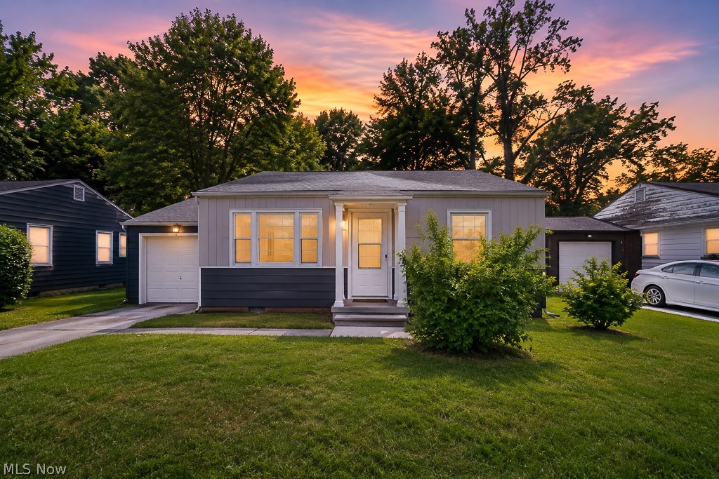 2326 Greenvale Road Cleveland OH 44121