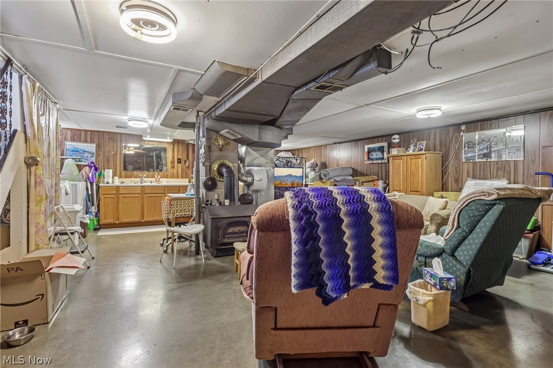 1377 E 28th Street Ashtabula OH 44004