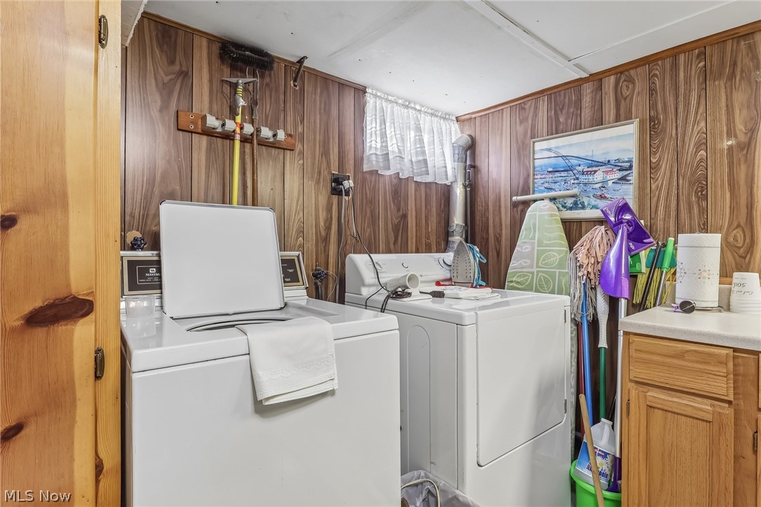 1377 E 28th Street Ashtabula OH 44004