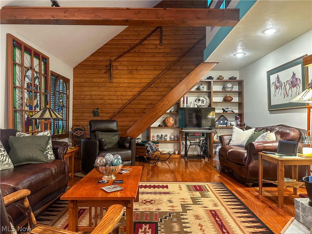 340 Tibbetts Wick Road Girard OH 44420
