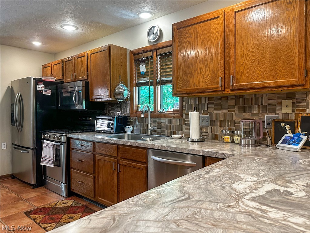 340 Tibbetts Wick Road Girard OH 44420