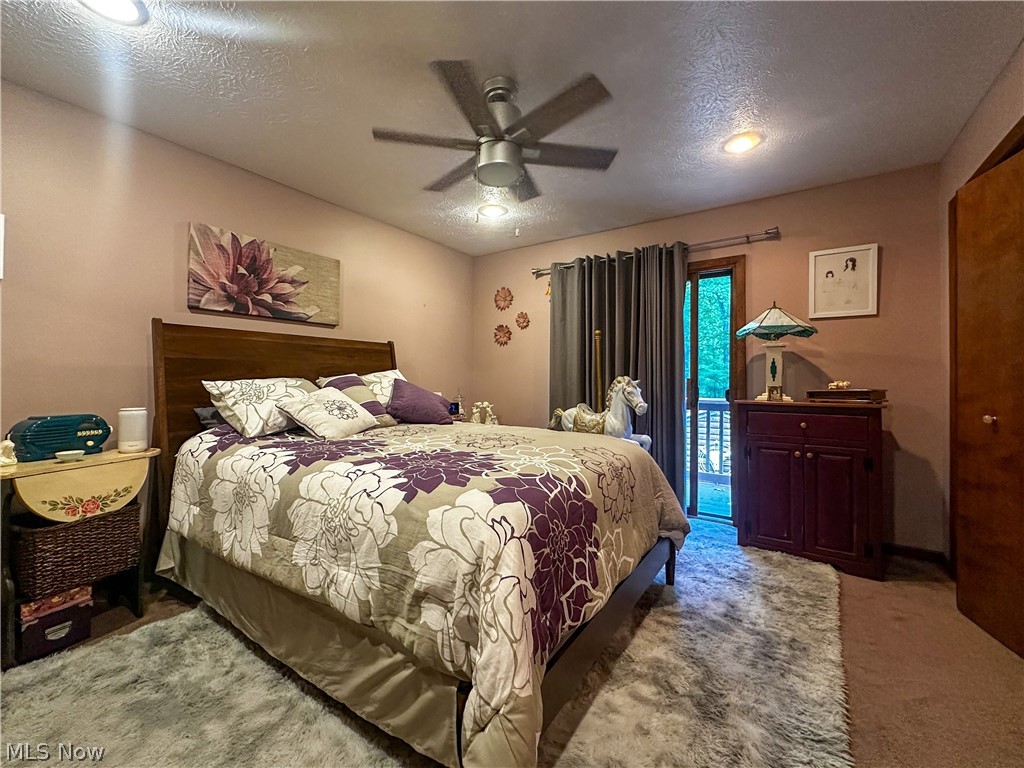 340 Tibbetts Wick Road Girard OH 44420