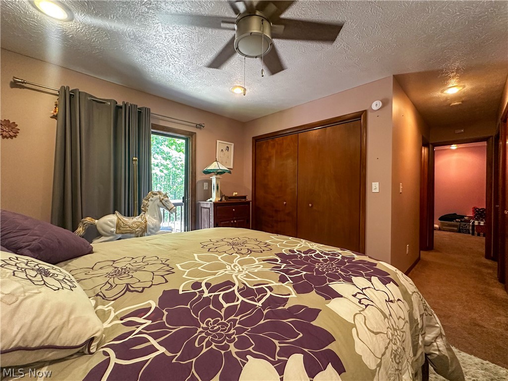 340 Tibbetts Wick Road Girard OH 44420