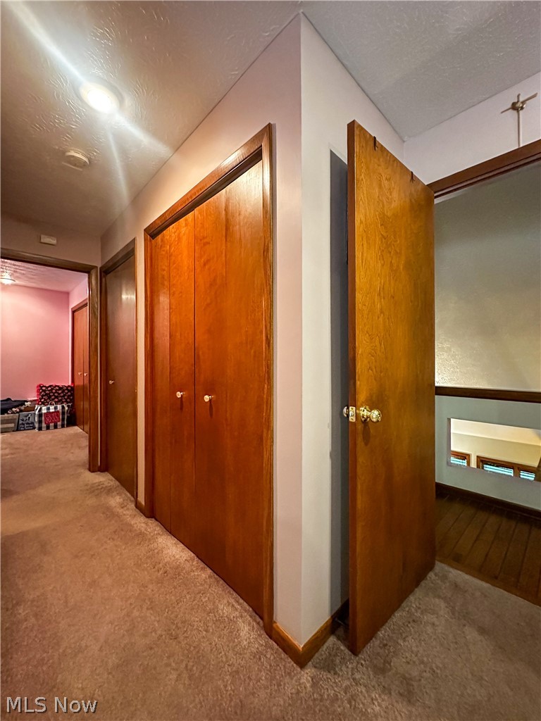 340 Tibbetts Wick Road Girard OH 44420