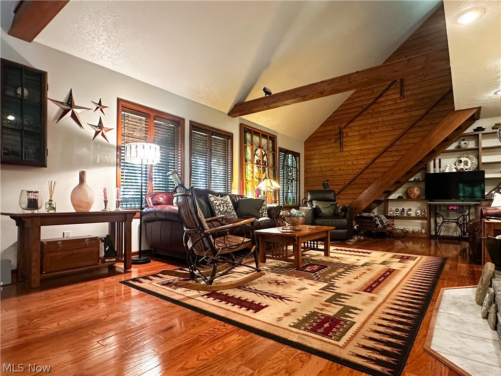 340 Tibbetts Wick Road Girard OH 44420