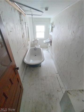 376 W Park Avenue Niles OH 44446