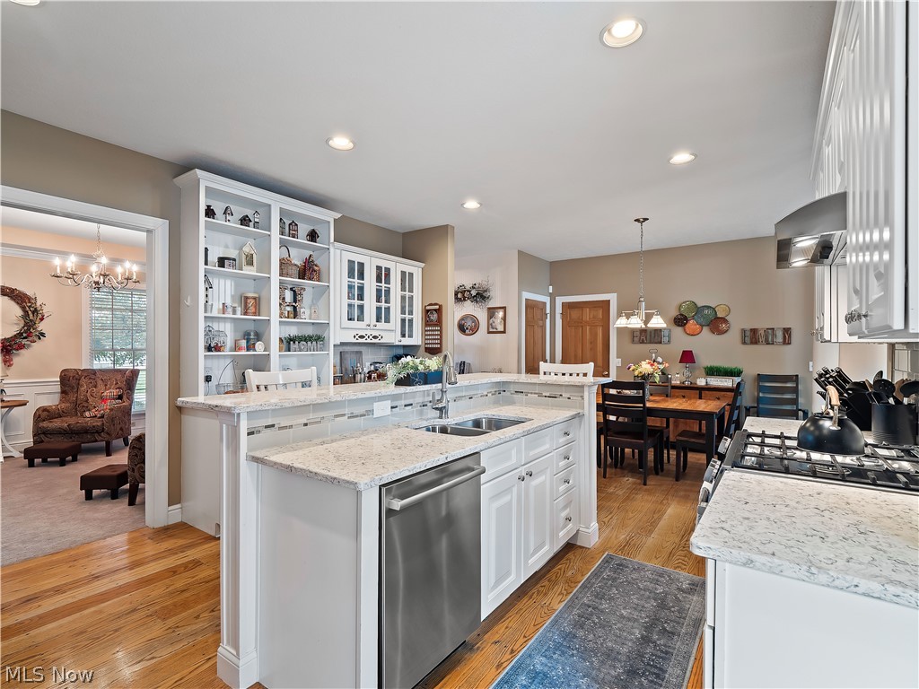 596 Longstreet Lagrange OH 44050