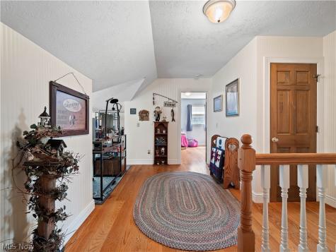 596 Longstreet Lagrange OH 44050