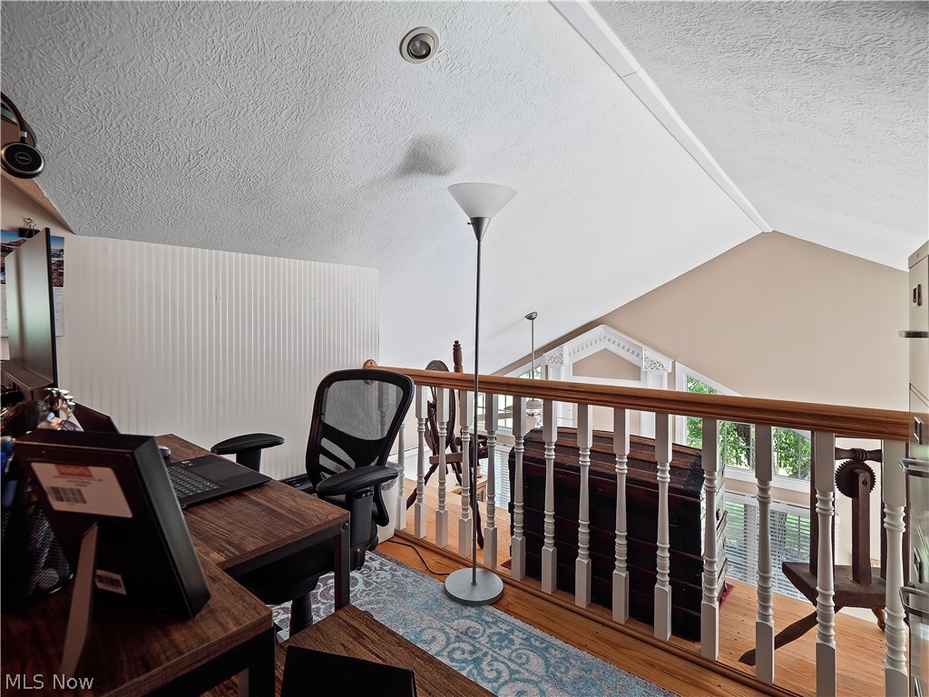 596 Longstreet Lagrange OH 44050