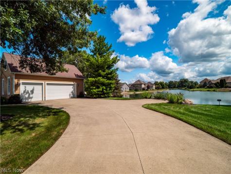 596 Longstreet Lagrange OH 44050
