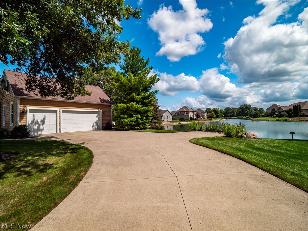 596 Longstreet Lagrange OH 44050