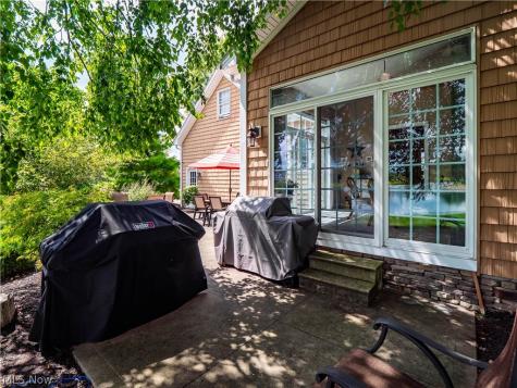 596 Longstreet Lagrange OH 44050