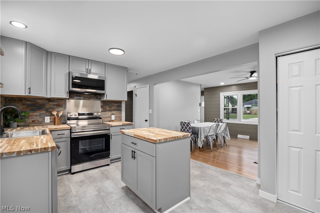 216 Kraft Street Berea OH 44017