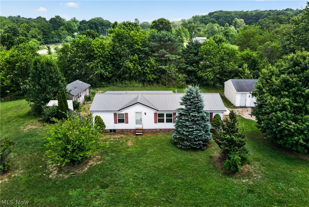 4926 Adams Road East Palestine OH 44413