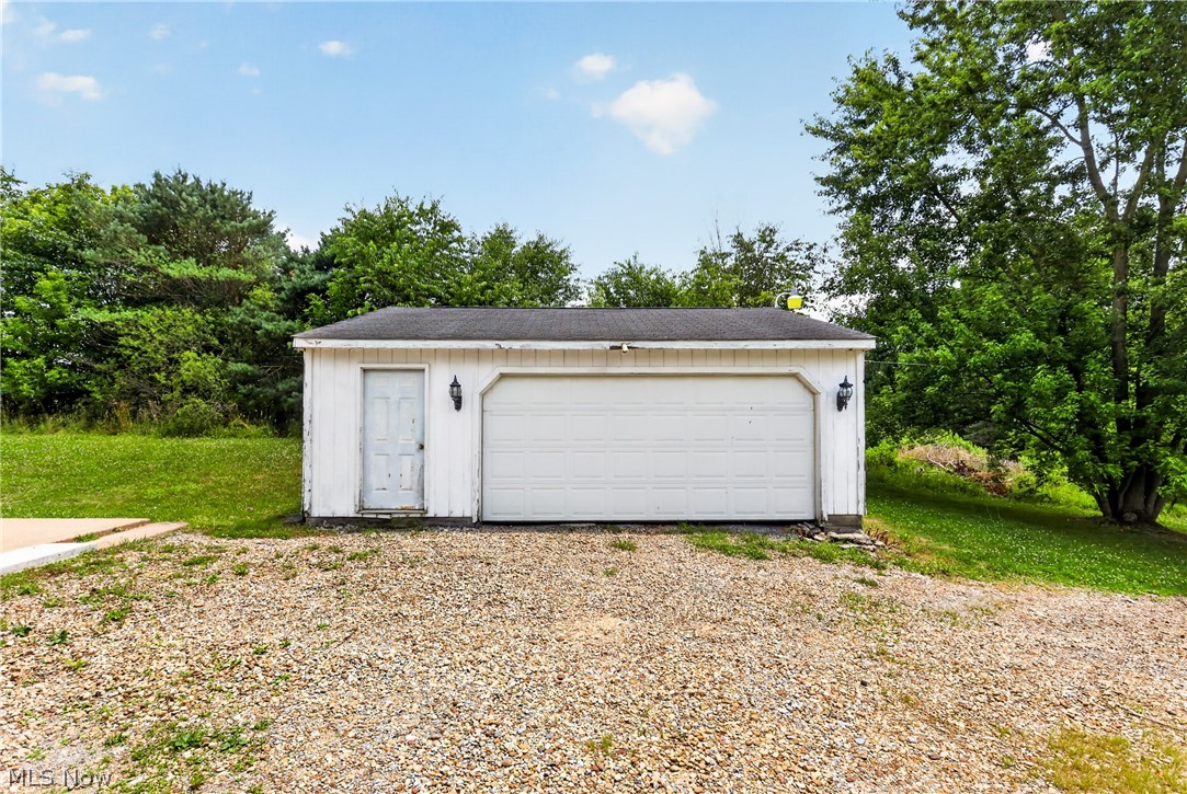 4926 Adams Road East Palestine OH 44413