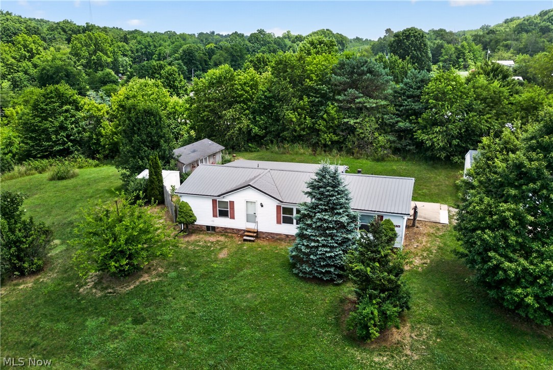 4926 Adams Road East Palestine OH 44413