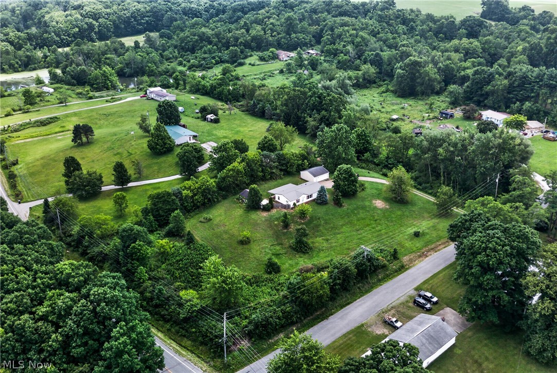 4926 Adams Road East Palestine OH 44413