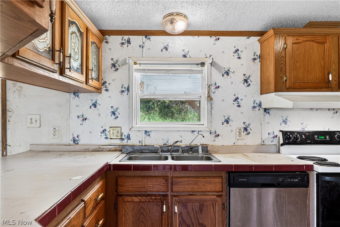 4926 Adams Road East Palestine OH 44413