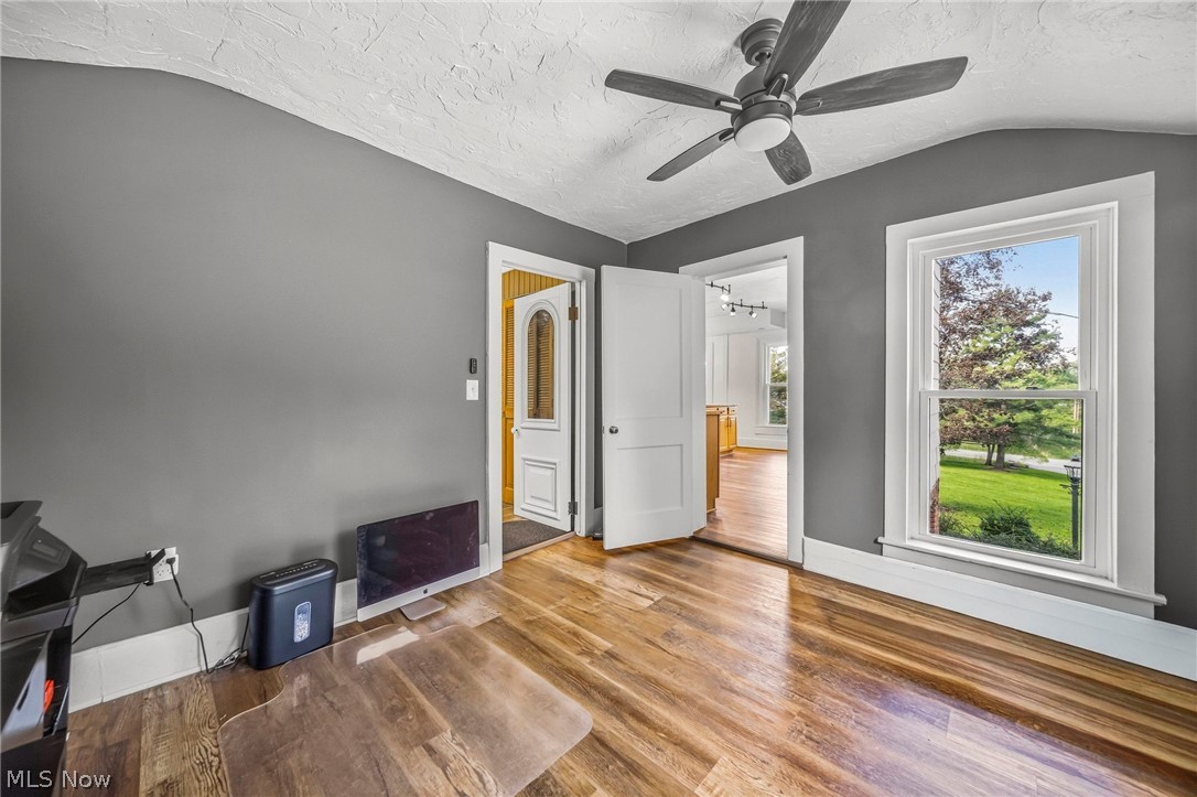 12285 Auburn Road Chardon OH 44024