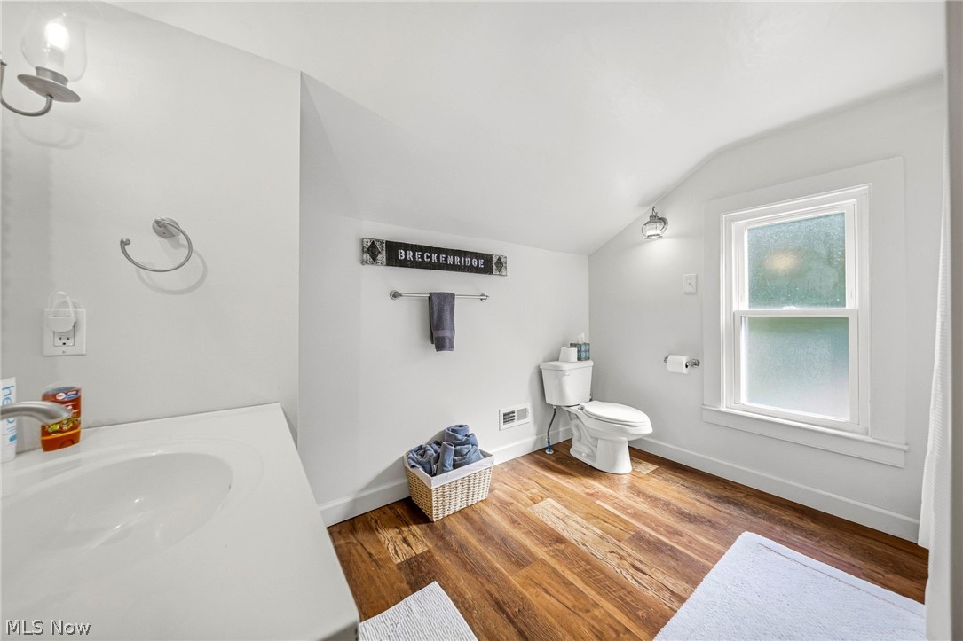 12285 Auburn Road Chardon OH 44024