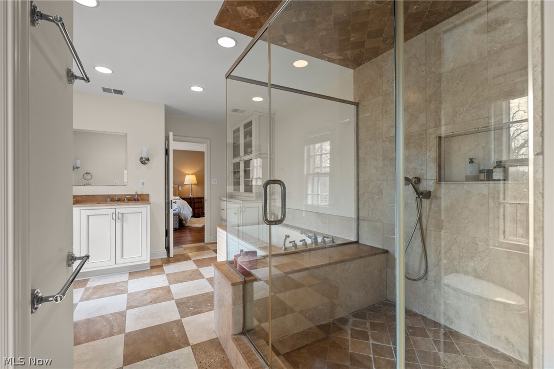 17640 S Woodland Road Shaker Heights OH 44120