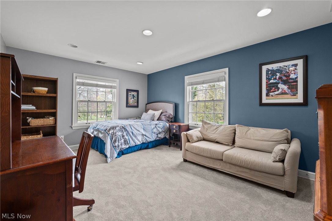 17640 S Woodland Road Shaker Heights OH 44120