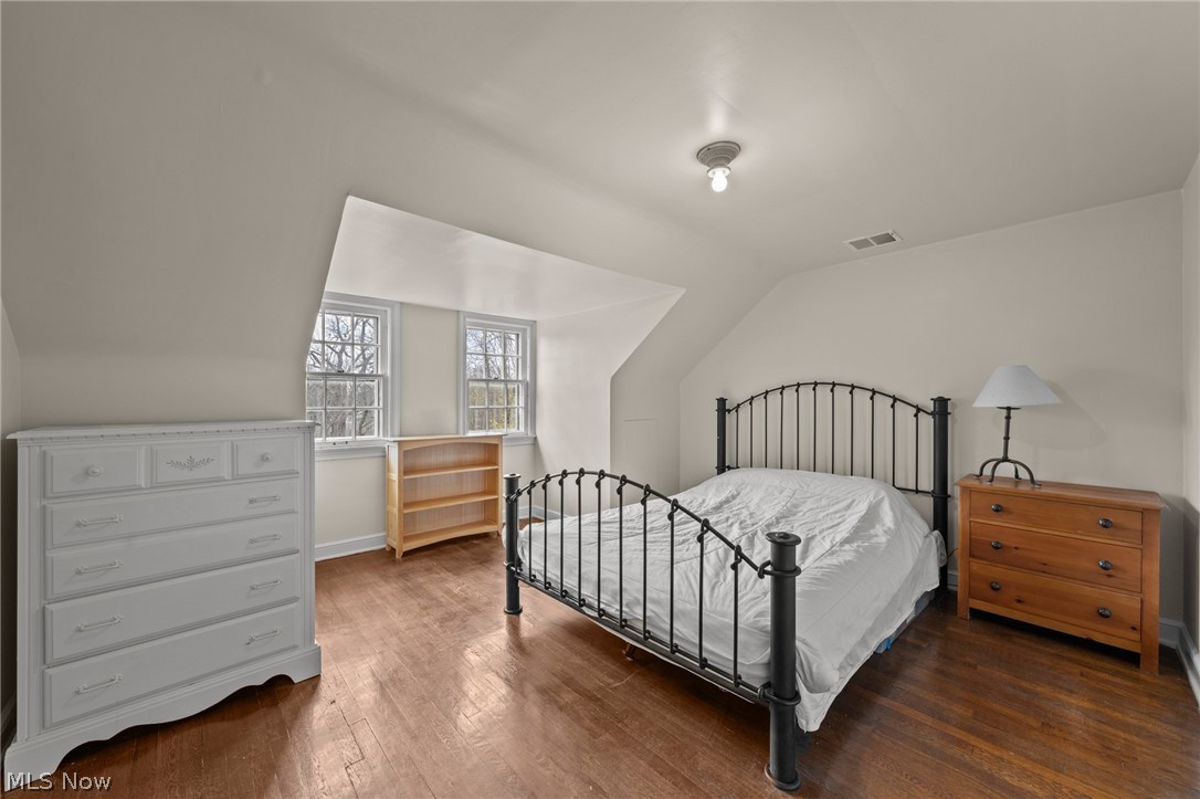 17640 S Woodland Road Shaker Heights OH 44120