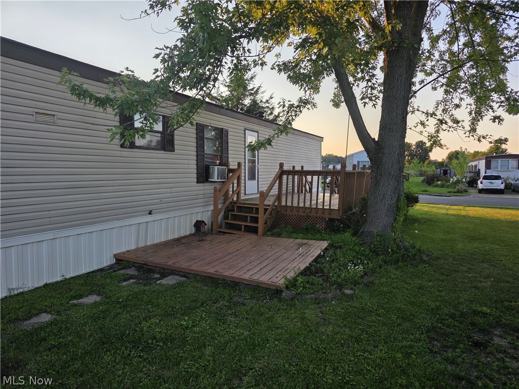 2139 Parkway Drive Deerfield OH 44411