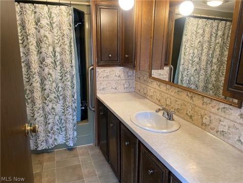 34424 Euclid Avenue Willoughby OH 44094