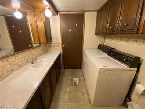 34424 Euclid Avenue Willoughby OH 44094