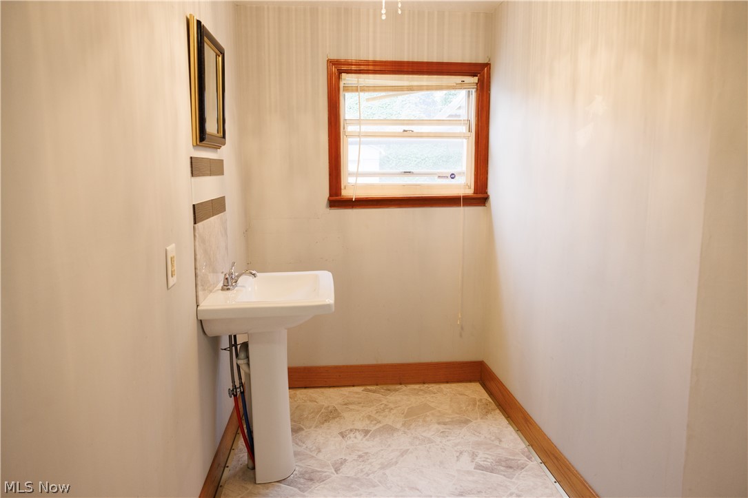 3344 W 31st Street Cleveland OH 44109