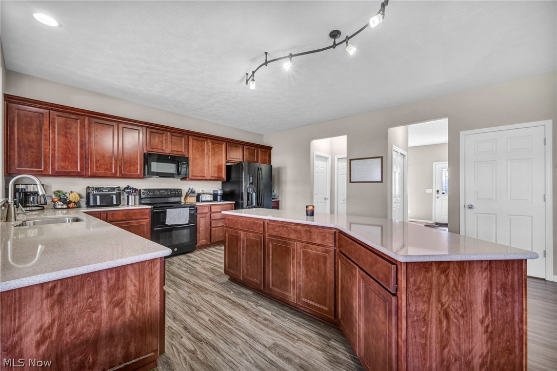 6730 High Perch Drive North Ridgeville OH 44039