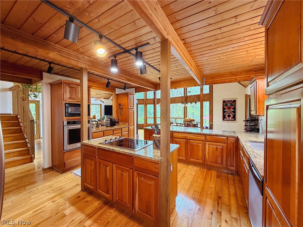 17126 Catsden Road Chagrin Falls OH 44023