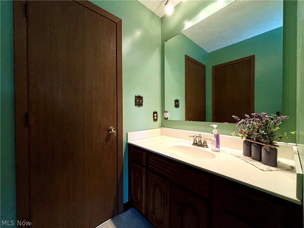 5068 Bright Baldwin Road Newton Falls OH 44444