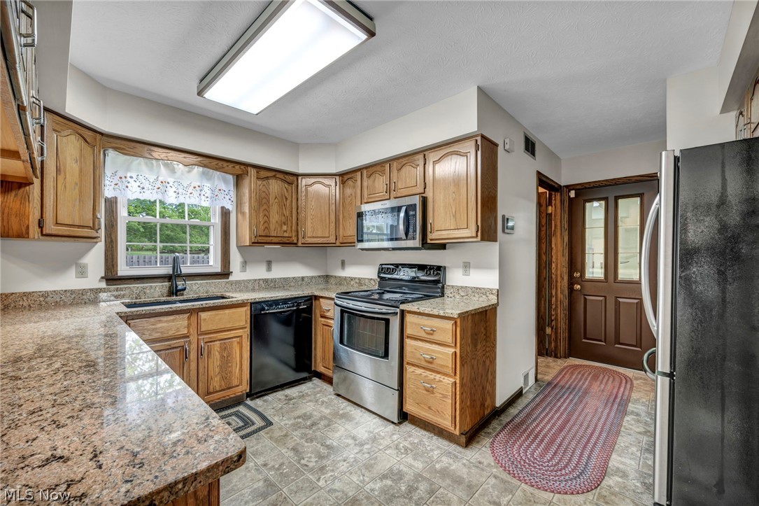 5068 Bright Baldwin Road Newton Falls OH 44444