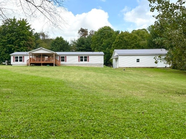 47415 B Metz Road New Waterford OH 44445