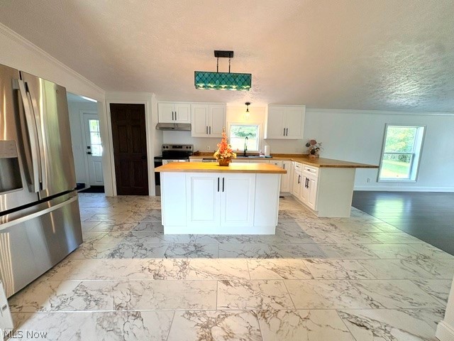47415 B Metz Road New Waterford OH 44445