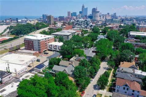 3408 Clinton Avenue Cleveland OH 44113